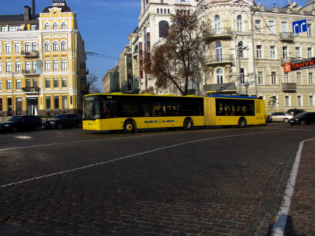 Киев, ЛАЗ E301D1 № 2651