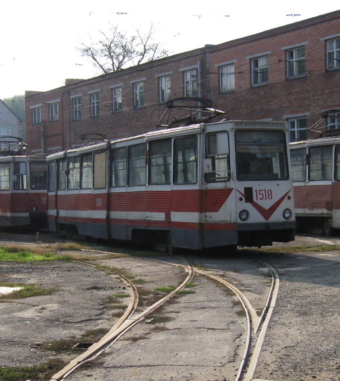 Днепр, 71-605 (КТМ-5М3) № 1518