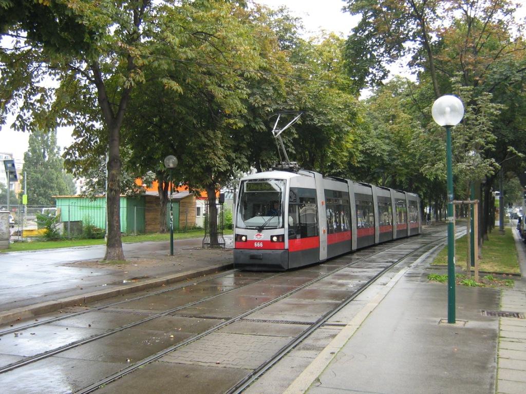 Вена, Siemens ULF-B № 666 Вена, Siemens ULF-B № 666