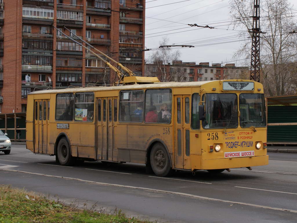 Петрозаводск, ЗиУ-682В-012 [В0А] № 258
