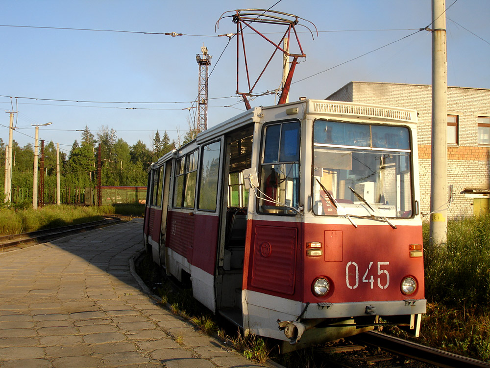 Усть-Илимск, 71-605 (КТМ-5М3) № 045