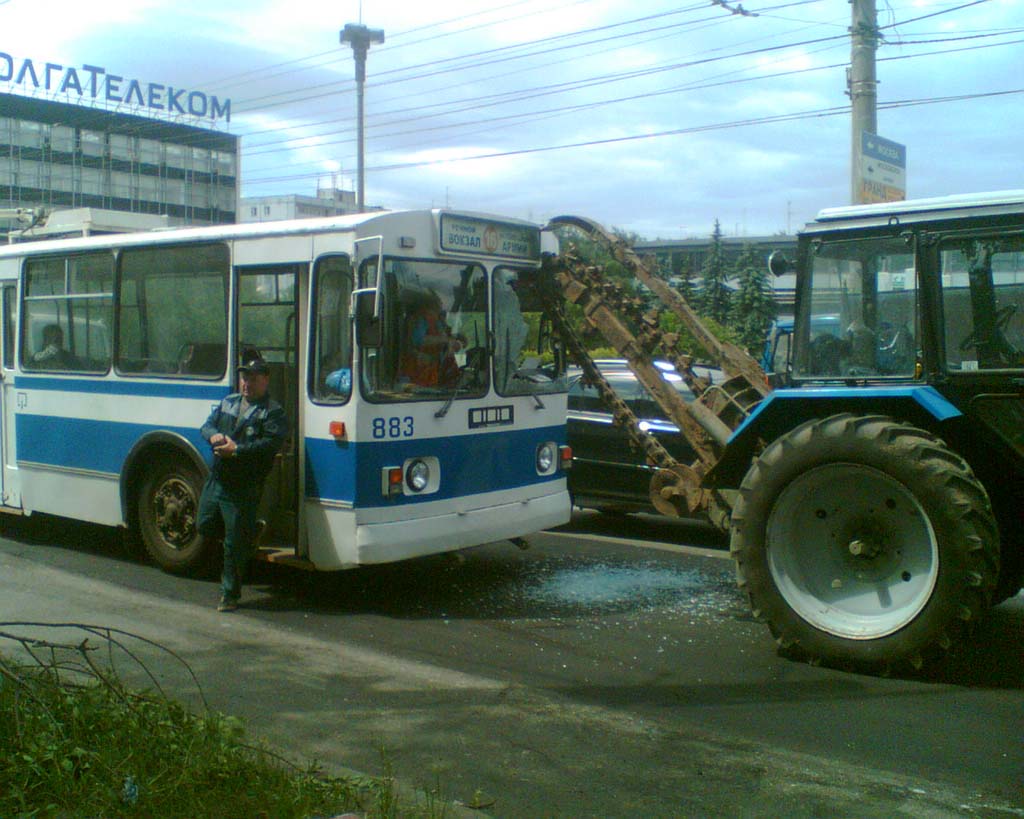 Самара, ЗиУ-682Г [Г00] № 883; Самара — Происшествия