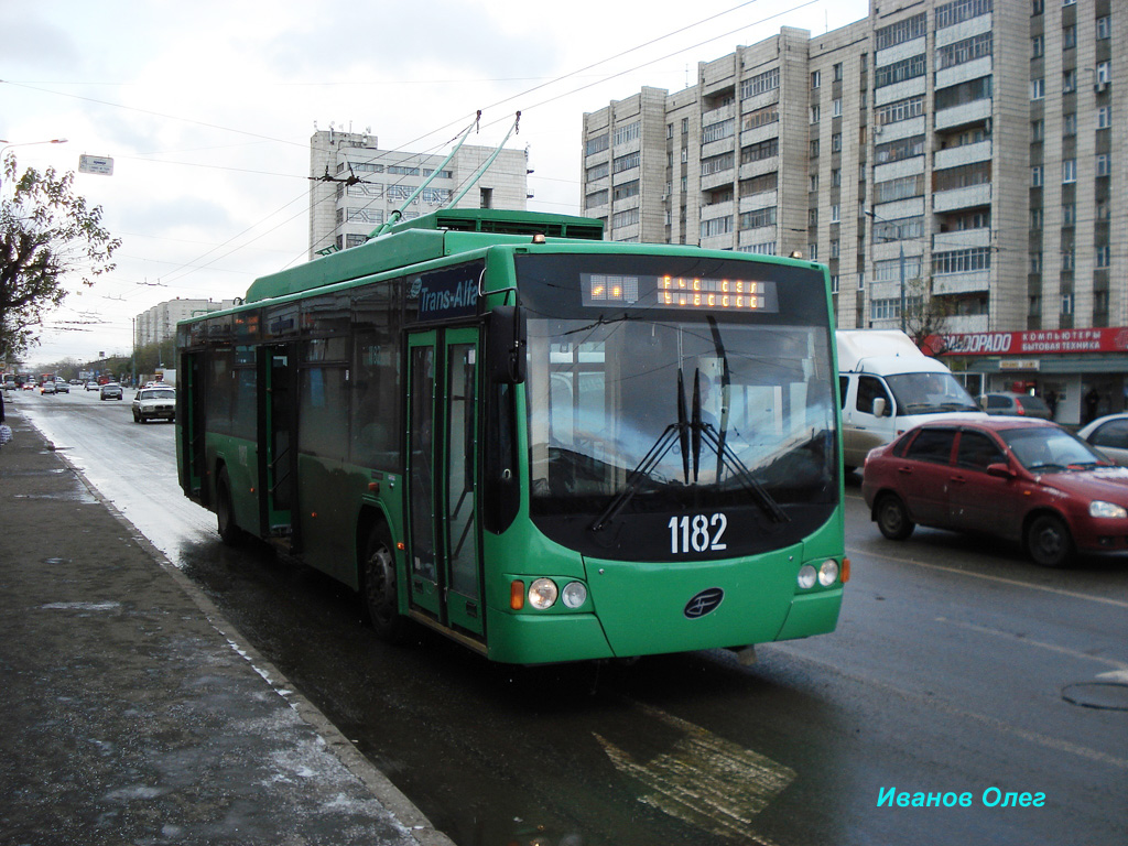 Казань, ВМЗ-5298.01 «Авангард» № 1182