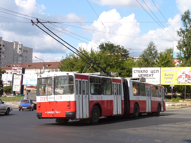 Ижевск, ЗиУ-683В01 № 2125