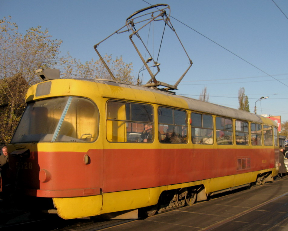 Киев, Tatra T3SU № 5528
