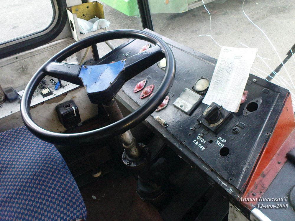 Киев, Škoda 14Tr02 № 185