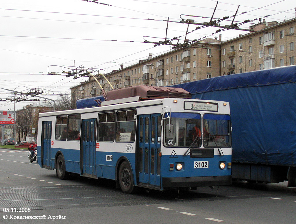 Москва, ЗиУ-682ГМ1 (с широкой передней дверью) № 3102