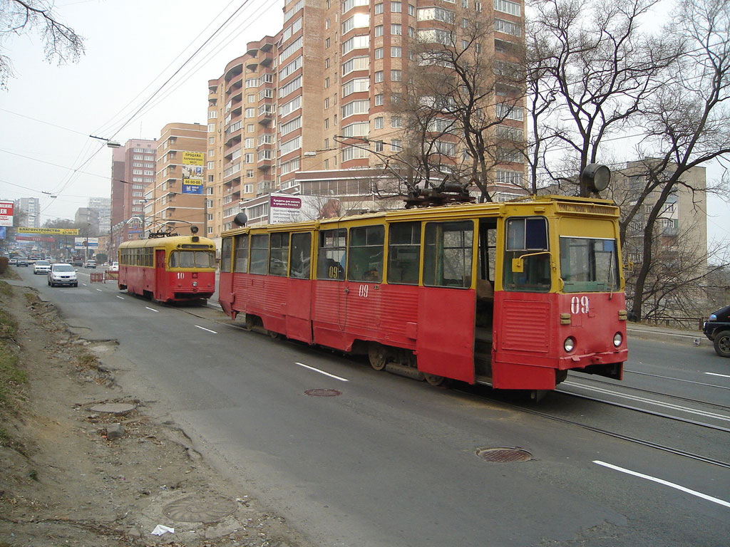 Владивосток, 71-605А № 09; Владивосток — Подразделение службы пути