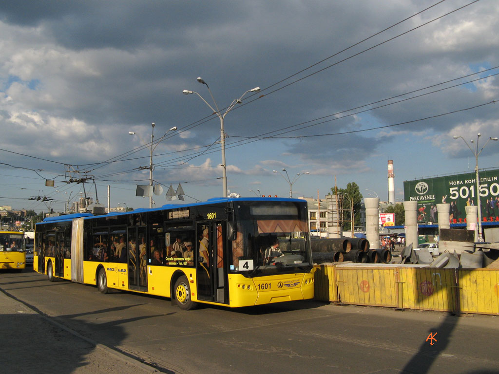 Киев, ЛАЗ E301D1 № 1601
