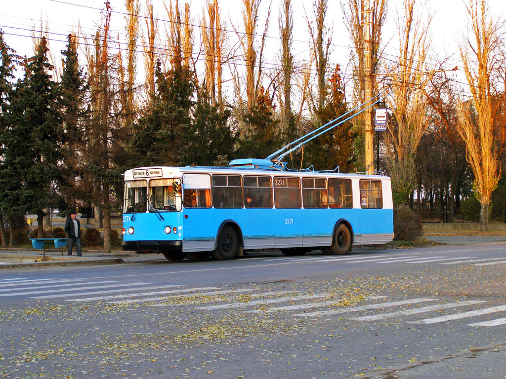 Волгоград, ЗиУ-682 (ВЗСМ) № 3271 Волгоград, ЗиУ-682 (ВЗСМ) № 3271