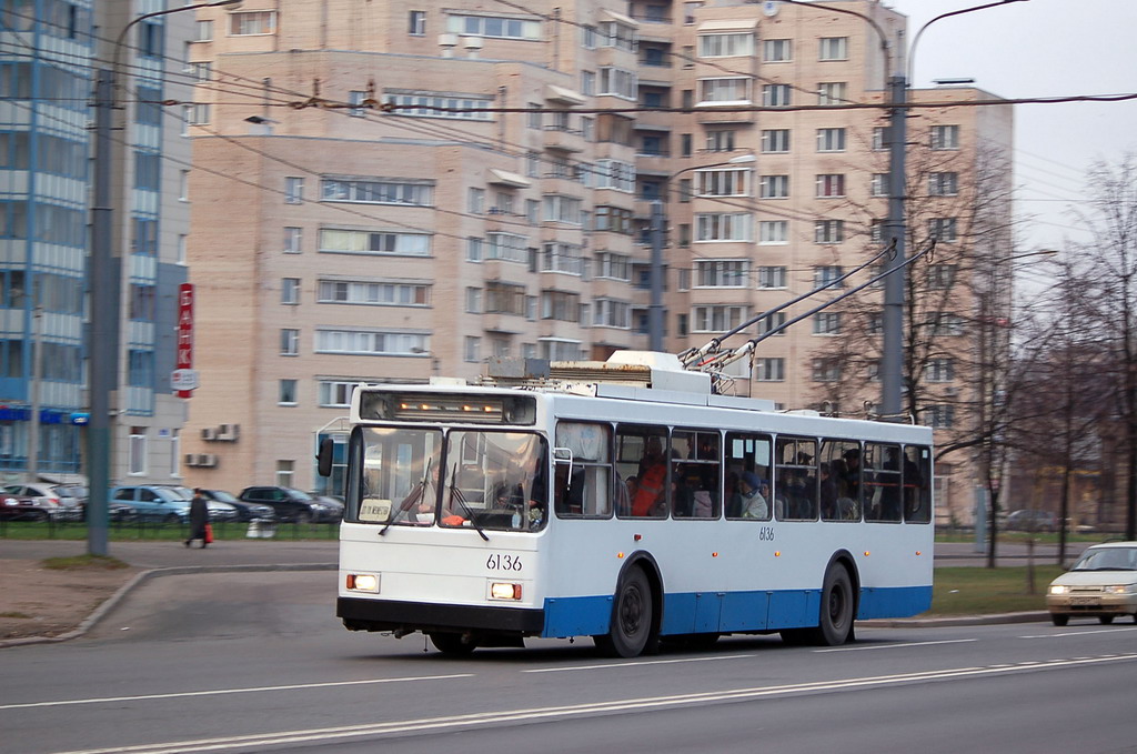Санкт-Петербург, ВМЗ-5298-020 № 6136