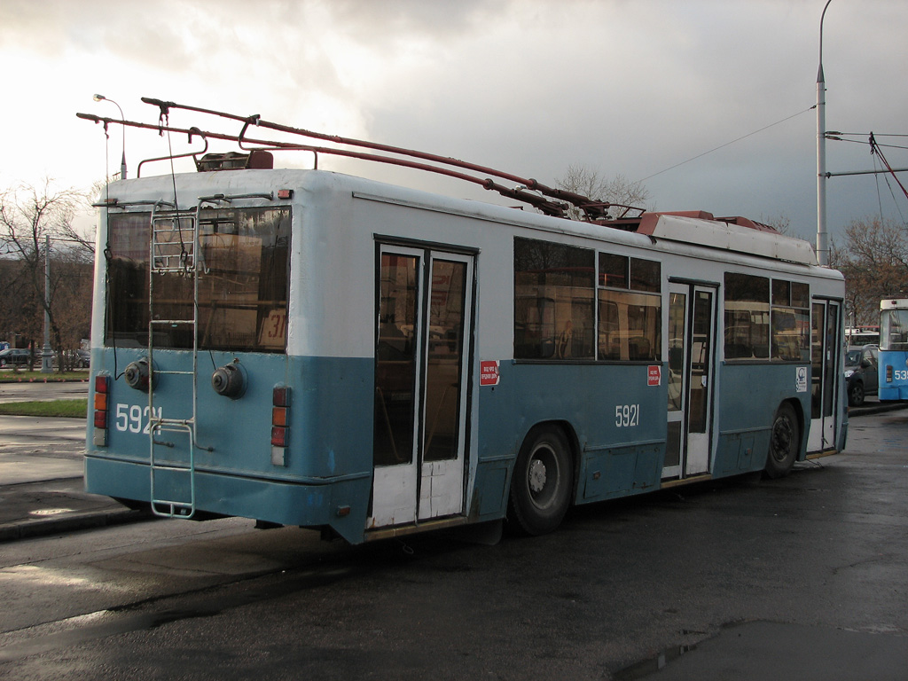 Moscow, BTZ-52761R № 5921