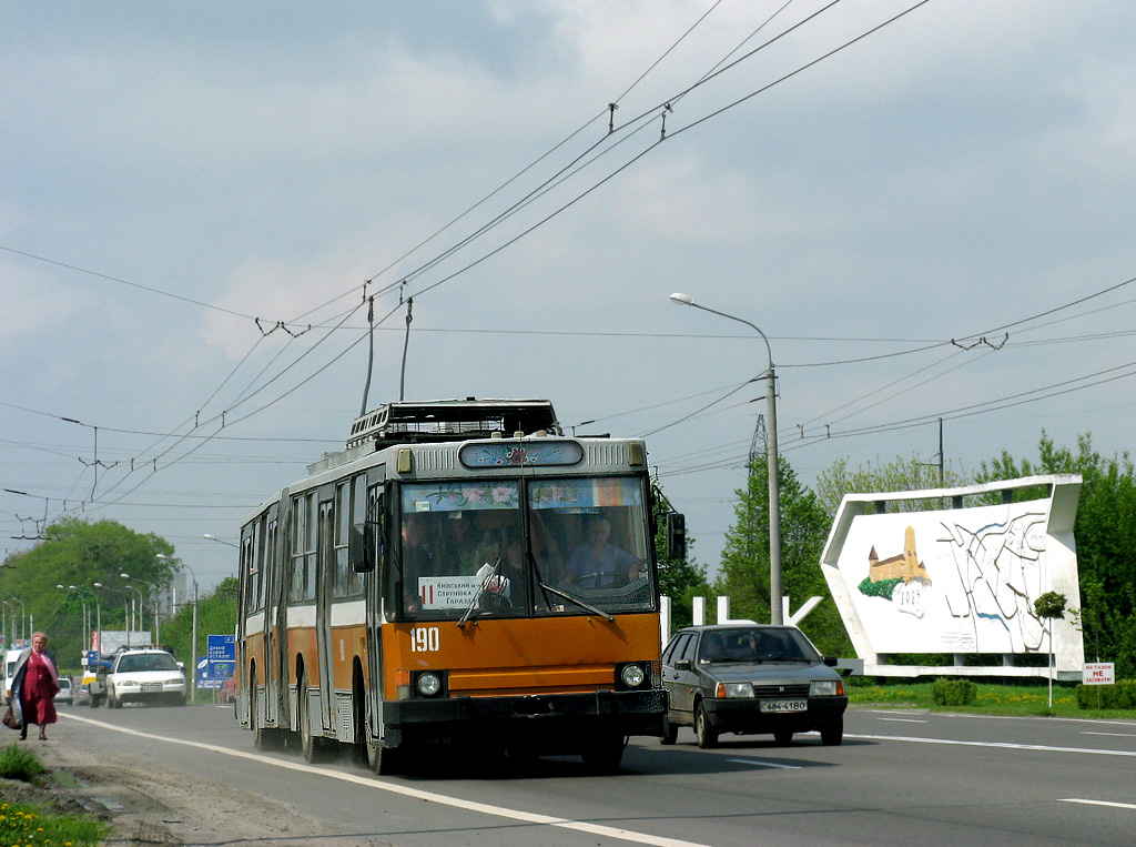Луцк, ЮМЗ Т1 № 190; Луцк — Проводное воскресение, маршруты на с. Гаразджа