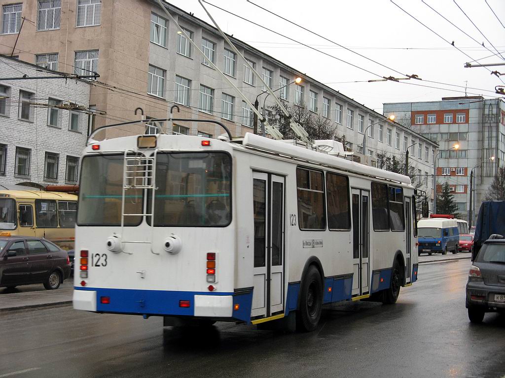 Калуга, ЗиУ-682Г-016.02 № 123