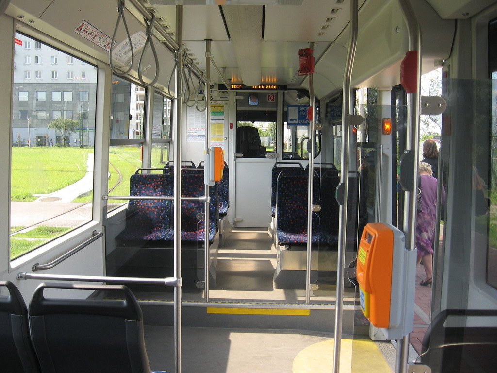 Краков, Bombardier NGT6/2 № 2036