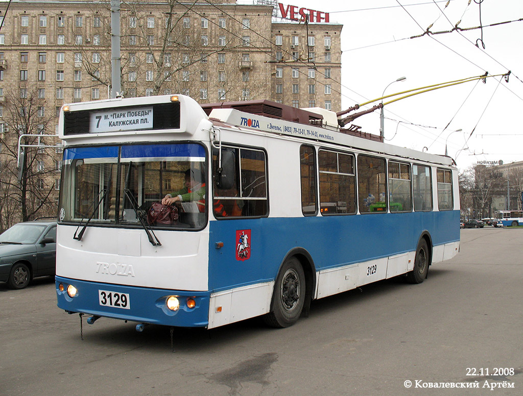 Москва, ЗиУ-682Г-016.02 (с широкой 1-й дверью) № 3129