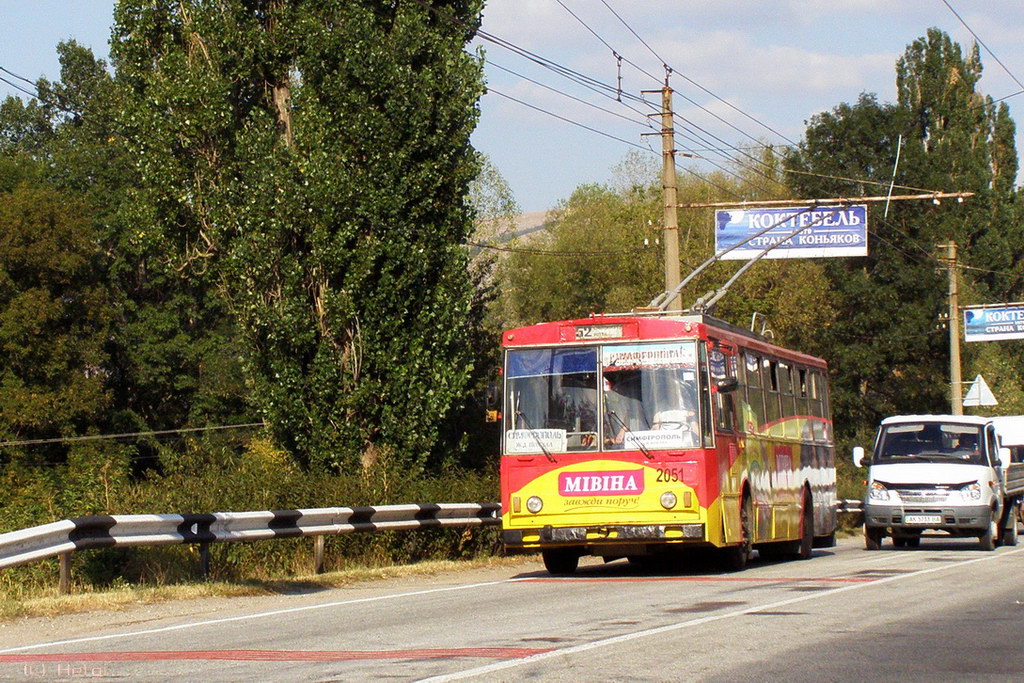 Крымский троллейбус, Škoda 14Tr02/6 № 2051