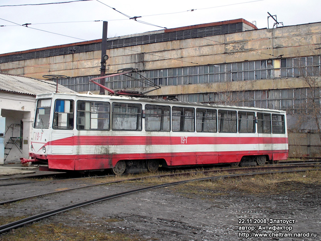Златоуст, 71-605 (КТМ-5М3) № 19