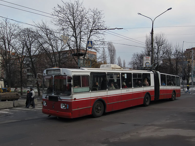 Черкассы, ЗиУ-6205 [620500] № 2033