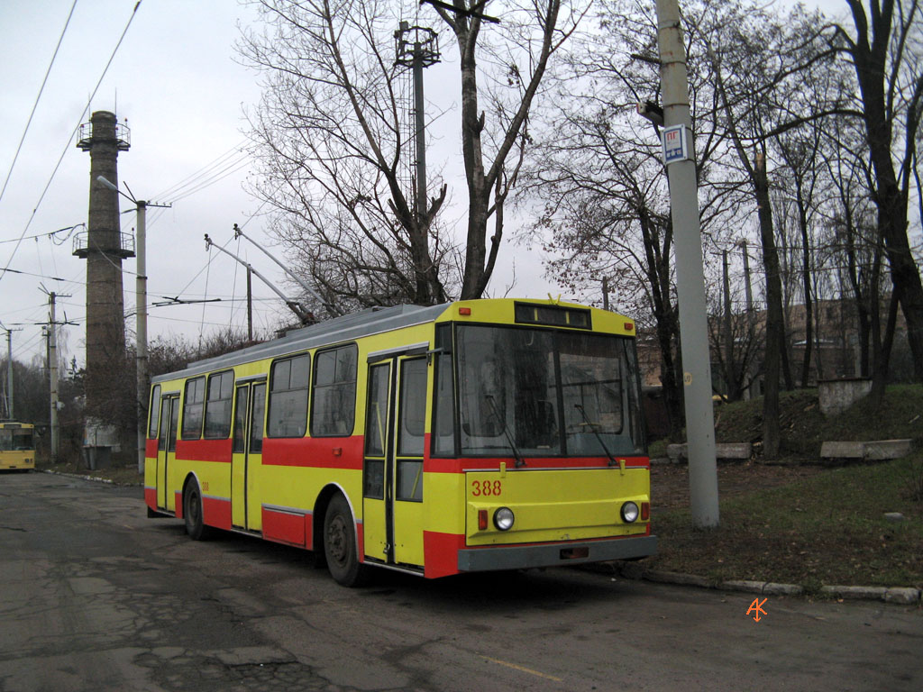 Киев, Škoda 14Tr02/6 № 388
