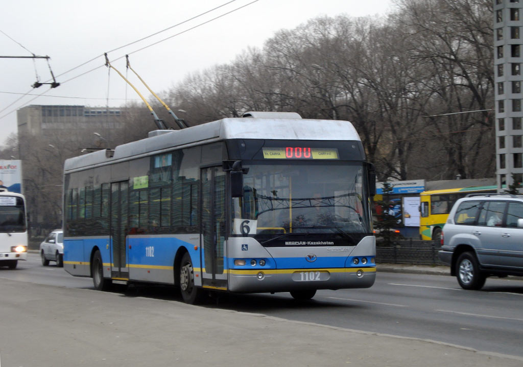 Алматы, YoungMan JNP6120GDZ (Neoplan Kazakhstan) № 1102 Алматы, YoungMan JNP6120GDZ (Neoplan Kazakhstan) № 1102