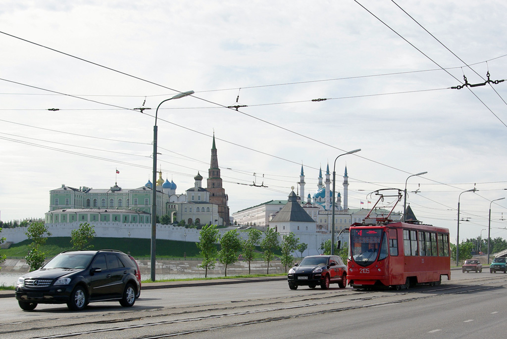 Казань, 71-134АЭ (ЛМ-99АЭ) № 2105