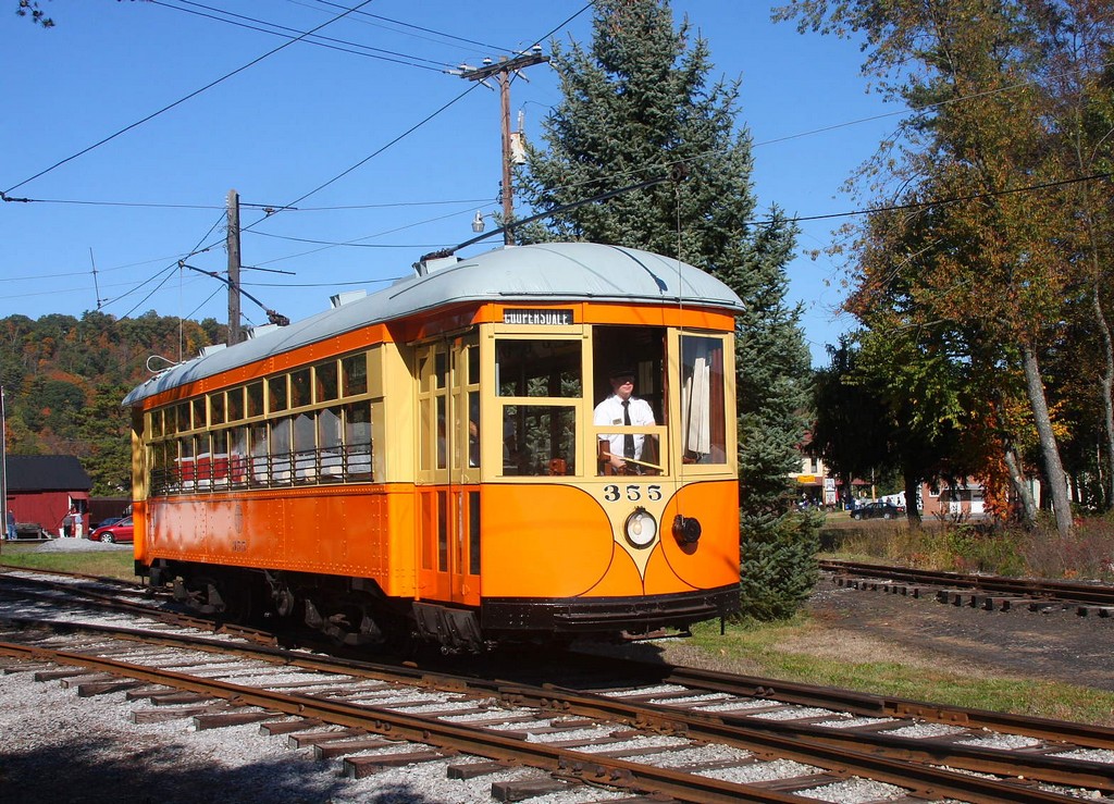 Рокхилл, Четырёхосный моторный St. Louis № 355