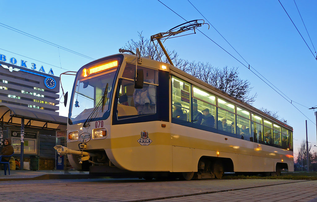 Ростов-на-Дону, 71-619КУ № 070