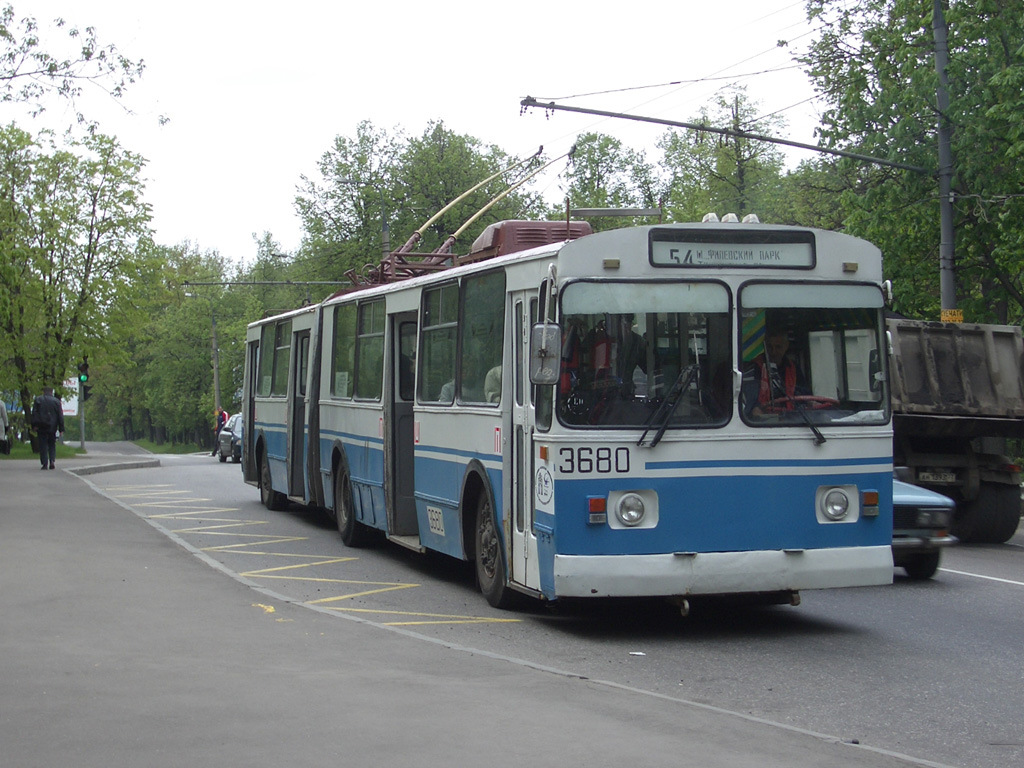 Moskwa, ZiU-683B [B00] Nr 3680