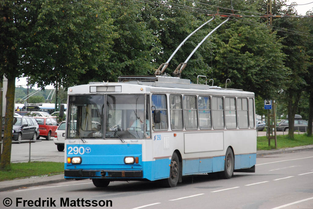 Таллин, Škoda 14Tr02/6 № 290