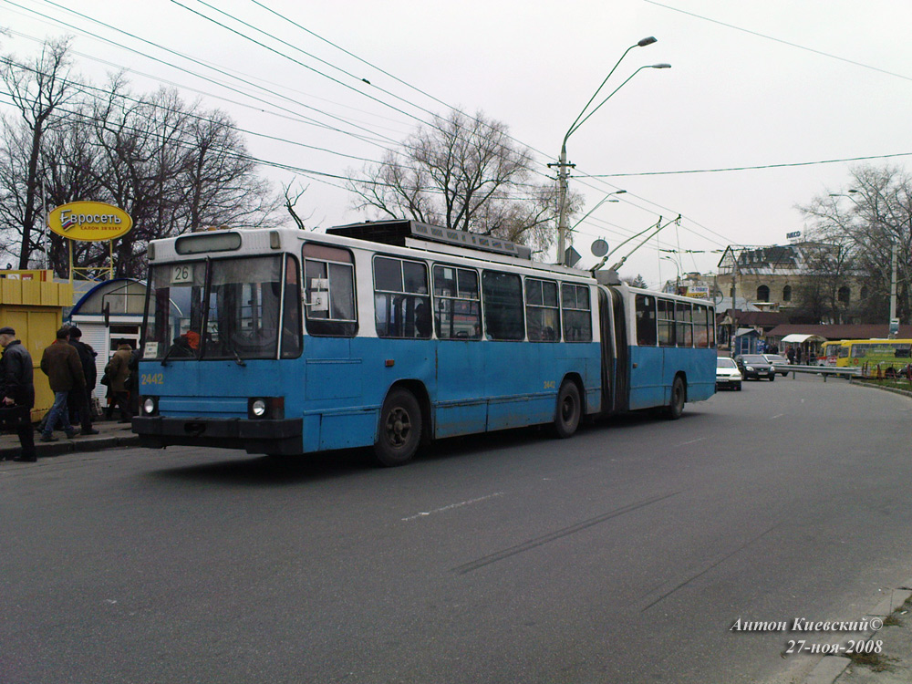 Киев, ЮМЗ Т1 № 2442