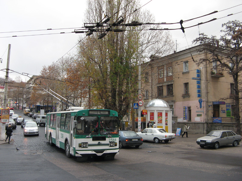 Севастополь, ЗиУ-682Г [Г00] № 2388