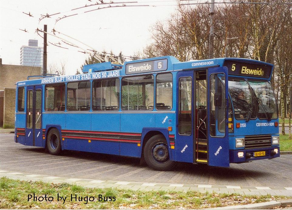 Арнем, DAF Den Oudsten B79T-KM560 / Kiepe № 0158