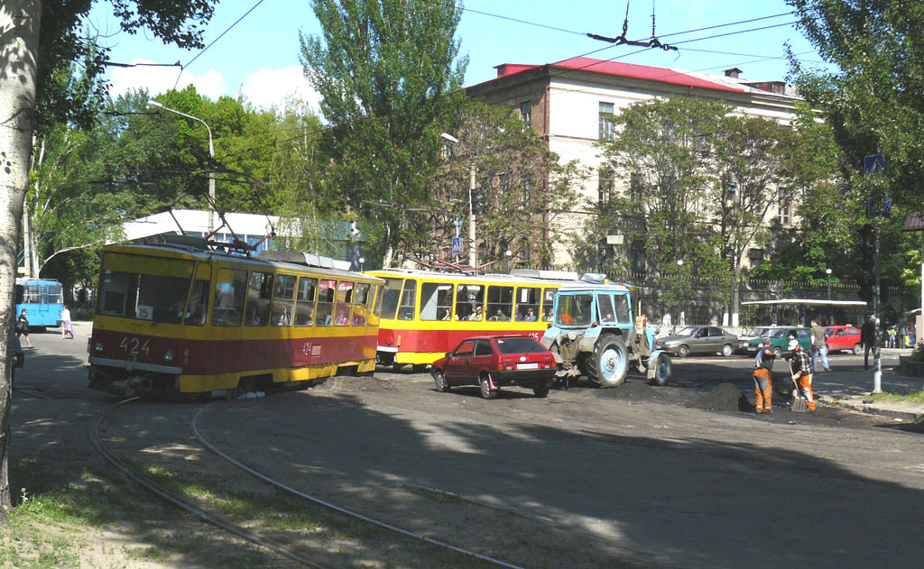 Запорожье, Tatra T6B5SU № 424