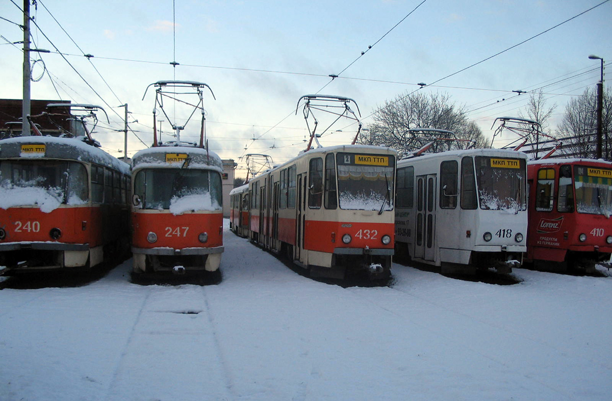 Калининград, Tatra T4SU № 247; Калининград, Tatra T4SU № 240; Калининград, Tatra KT4SU № 432; Калининград, Tatra KT4SU № 418; Калининград, Tatra KT4SU № 410