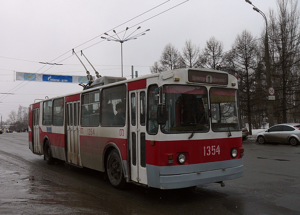 Ижевск, ЗиУ-682В № 1354