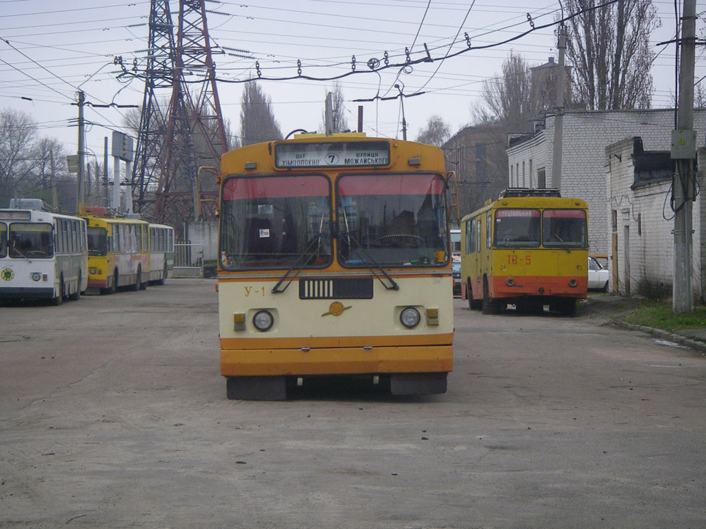 Tcherkassy, ZiU-682GN N°. У-1