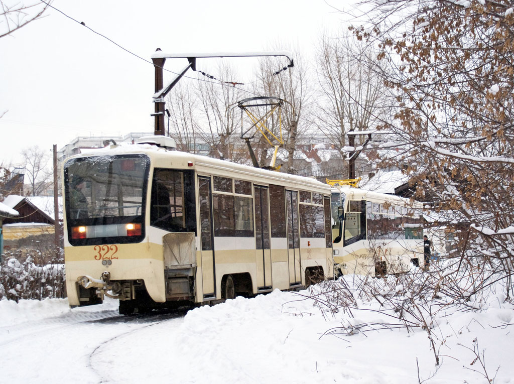 Tomszk, 71-619KT — 322; Tomszk — Gate near the "Vokzal Tomsk-II"; Tomszk — New Rolling Stock Deliveries — Trams