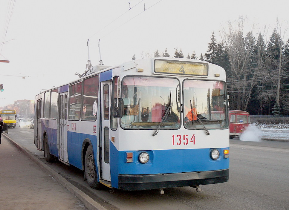 Ижевск, ЗиУ-682В № 1354