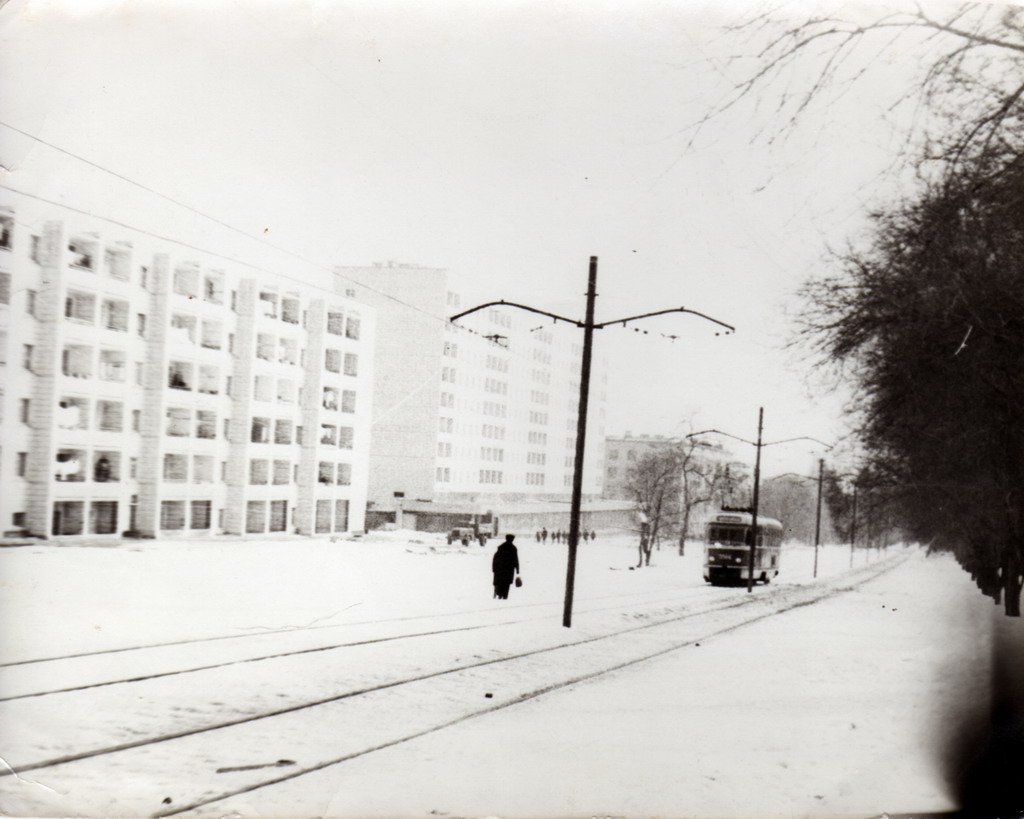 Волгоград, Tatra T3SU (двухдверная) № 544; Волгоград — Старые фотографии — Волгоград