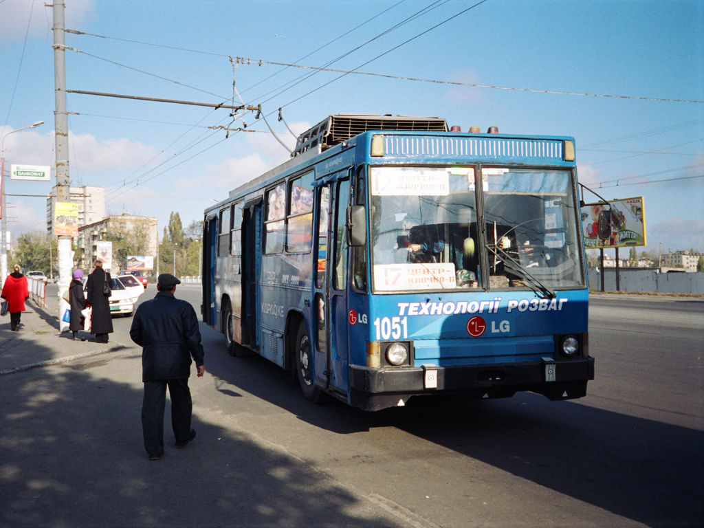 Днепр, ЮМЗ Т1Р (Т2П) № 1051