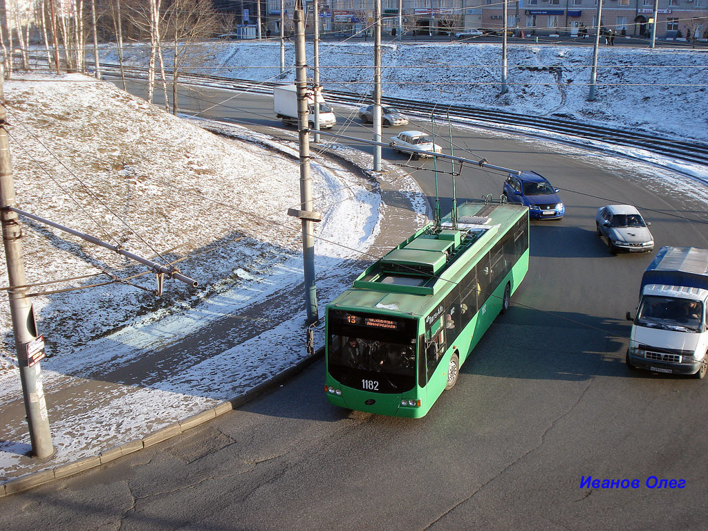 Казань, ВМЗ-5298.01 «Авангард» № 1182