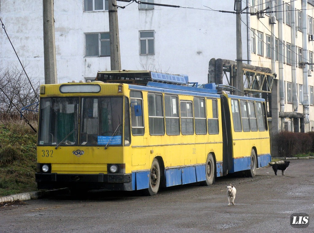 Черновцы, ЮМЗ Т1 № 332