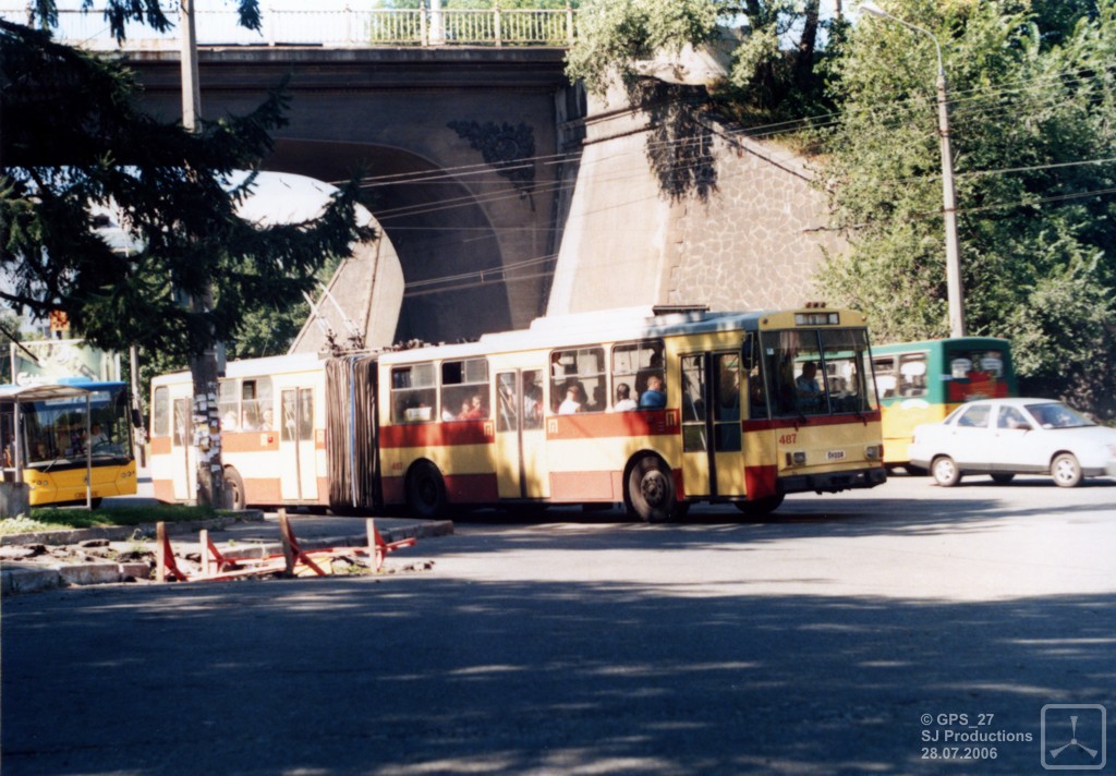 Киев, Škoda 15Tr03/6 № 487