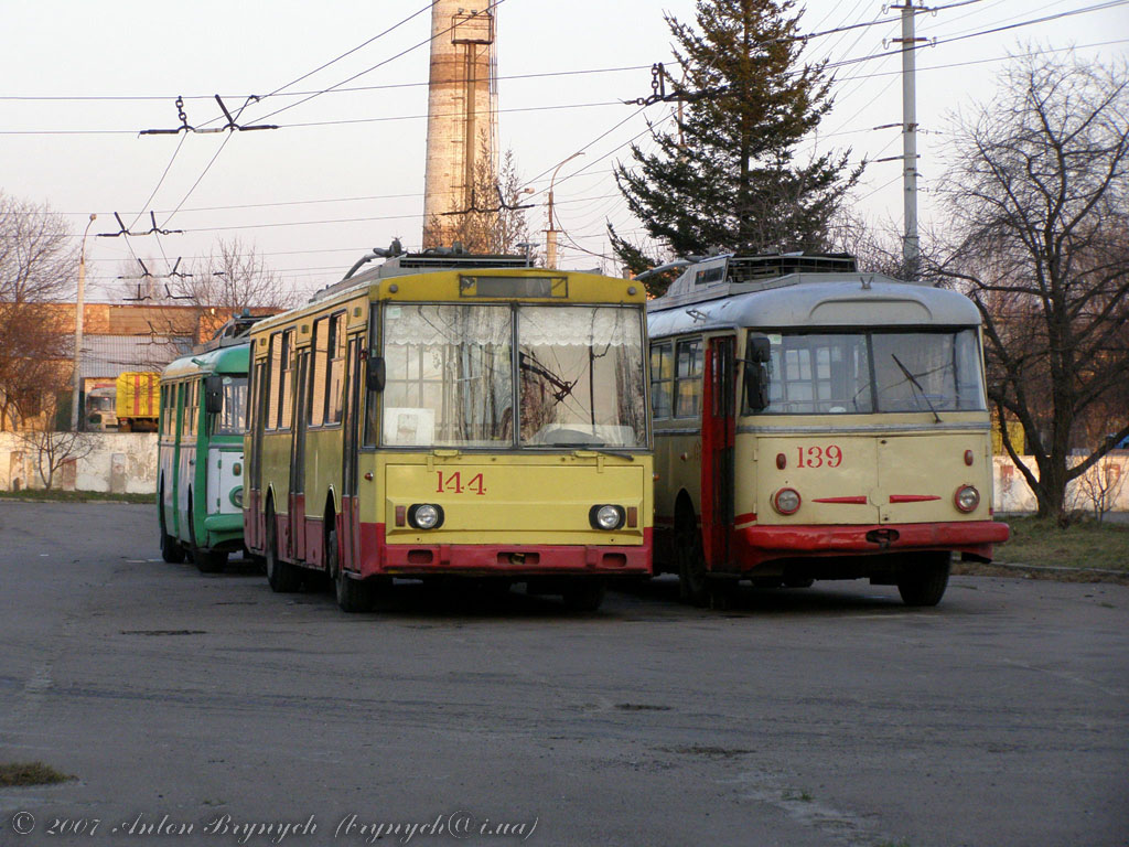 Ровно, Škoda 14Tr05 № 144