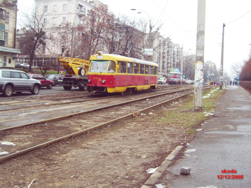 Киев, Tatra T3SU № 5728