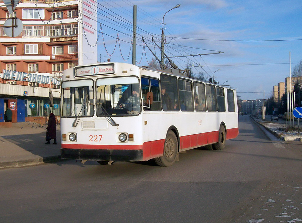 Йошкар-Ола, ЗиУ-682Г-014 [Г0Е] № 227