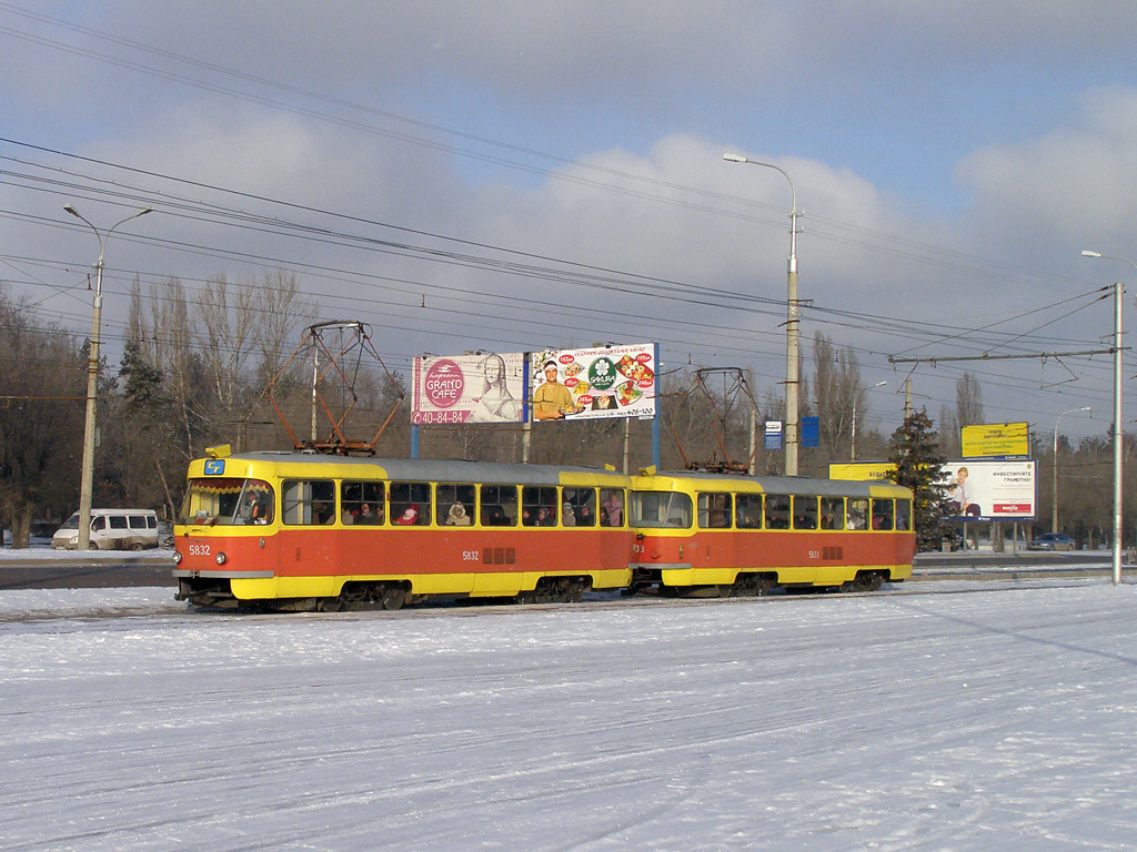 Volgograd, Tatra T3SU № 5832; Volgograd, Tatra T3SU № 5833