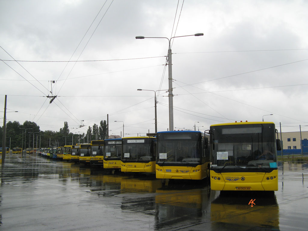 Киев, ЛАЗ E301D1 № 1609