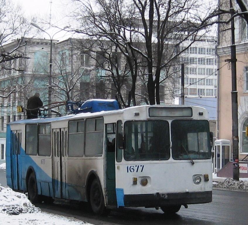 დონეცკი, ZiU-682V № 1677